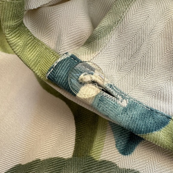 Tommy Bahama Wrap Silk Skirt Womens 10 Tropical Parrot Floral Resortwear Travel - Picture 6 of 9